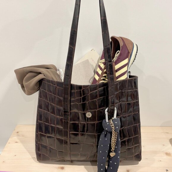 Vintage Neiman Marcus Dark Brown Crocodile-Embossed Leather Tote Bag - Picture 2 of 8